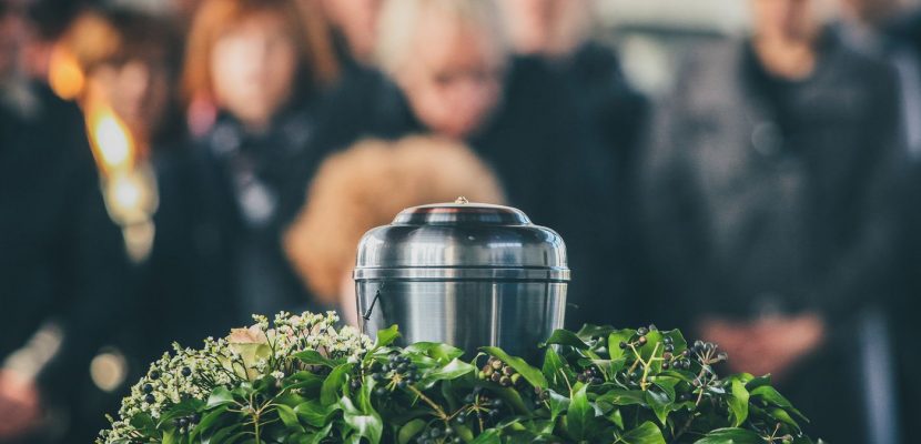 Five Benefits of Hiring A Funeral Director for The Funeral Services