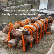 What are the death rituals in a Hindu family after the demise of the mother?